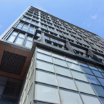 物価と金利上昇の二重苦対策。